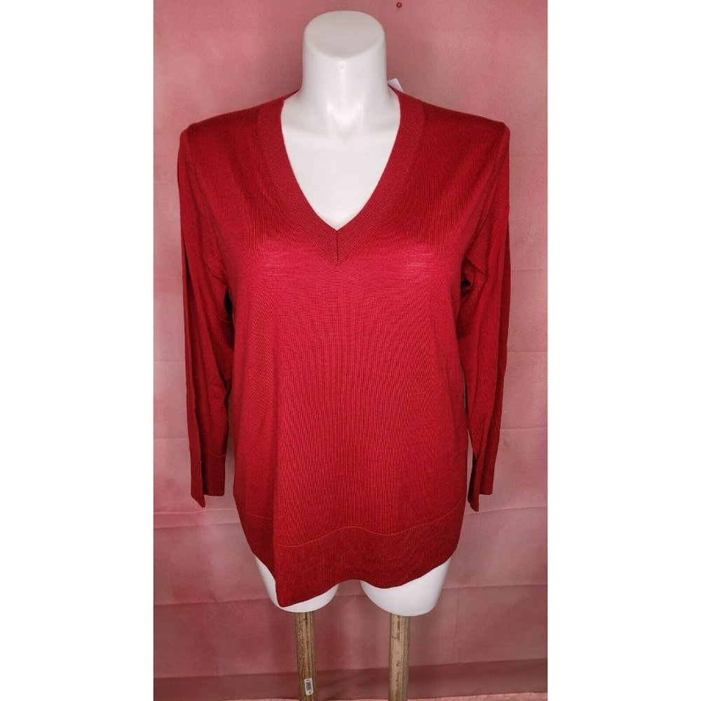 NWT J JILL   Merino Wool sweater Color Red  Size Large